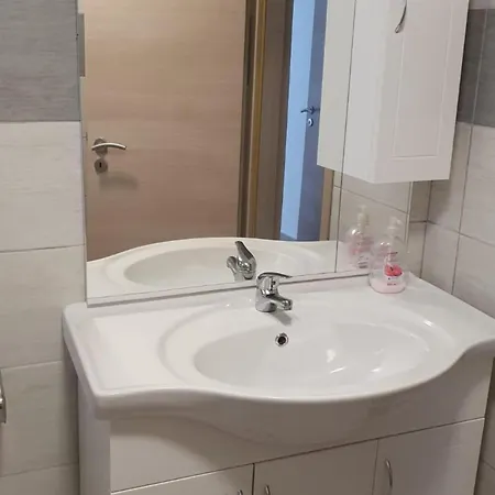 Robi & Kristina - Two Bedroom With Terrace A2 * Benkovac