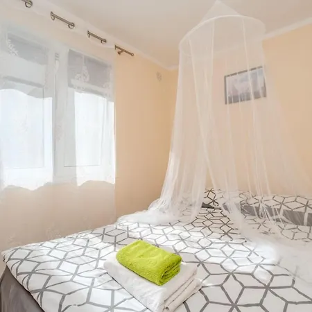 Appartement Robi & Kristina - Two Bedroom With Terrace A2 Benkovac